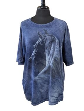 Thrashed Vintage The Mountain Blue Horse Graphic Short Sleeve Tee Boxy T-shirt